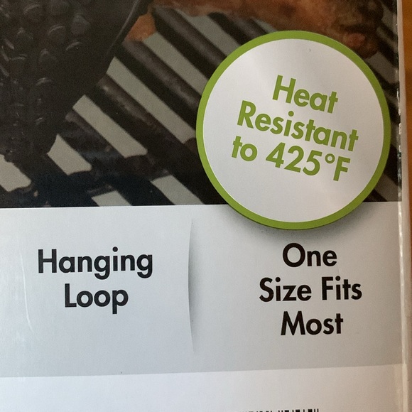 CUISINART NEW Heat Resistant Silicone Gloves 2 Pack No Slip Grip dishwasher safe - Picture 9 of 11